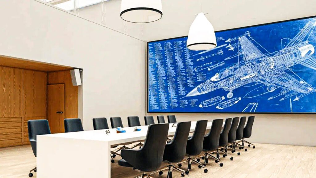 Products - Indoor Premium Series - VA Series - Section Image 03