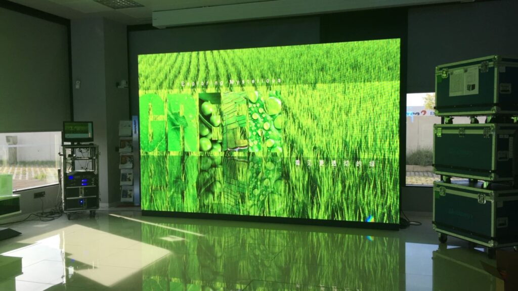 Lampro-indoor-SMD-Screens - -MNK-Digital-Section-Images